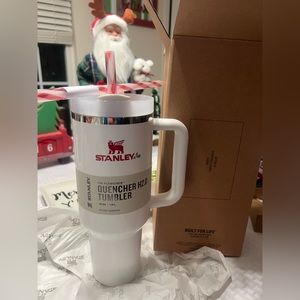 Stanley 40oz Christmas cup